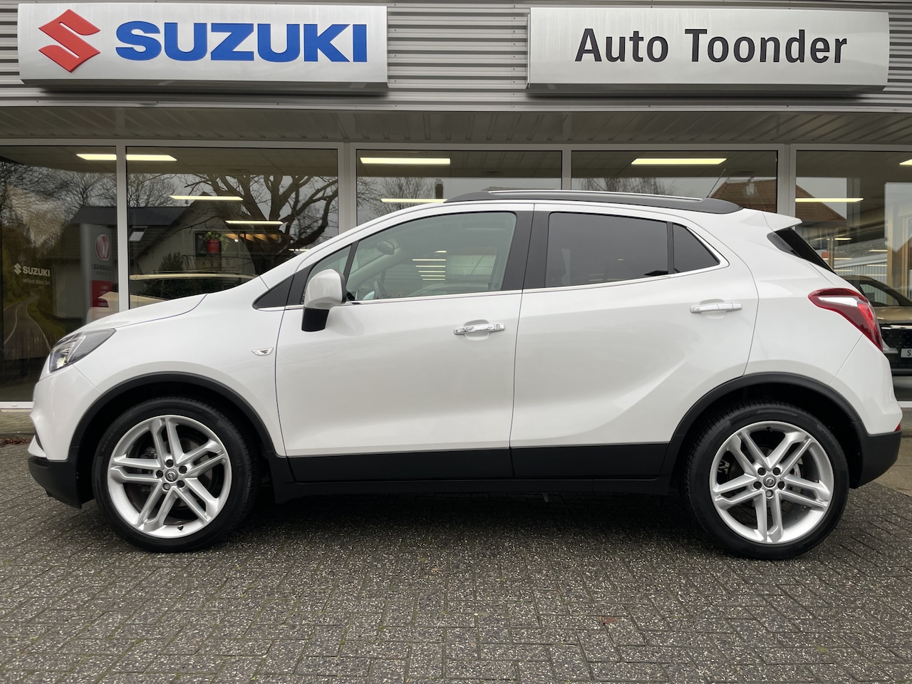 Opel Mokka X - Automaat 1.4 Turbo Innovation/Leer/Trekhaak - AutoWereld.nl