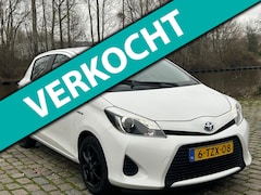 Toyota Yaris - 1.5 Full Hybrid Aspiration Automaat 2e eigenaar dealer onderhouden airco cruis control nav