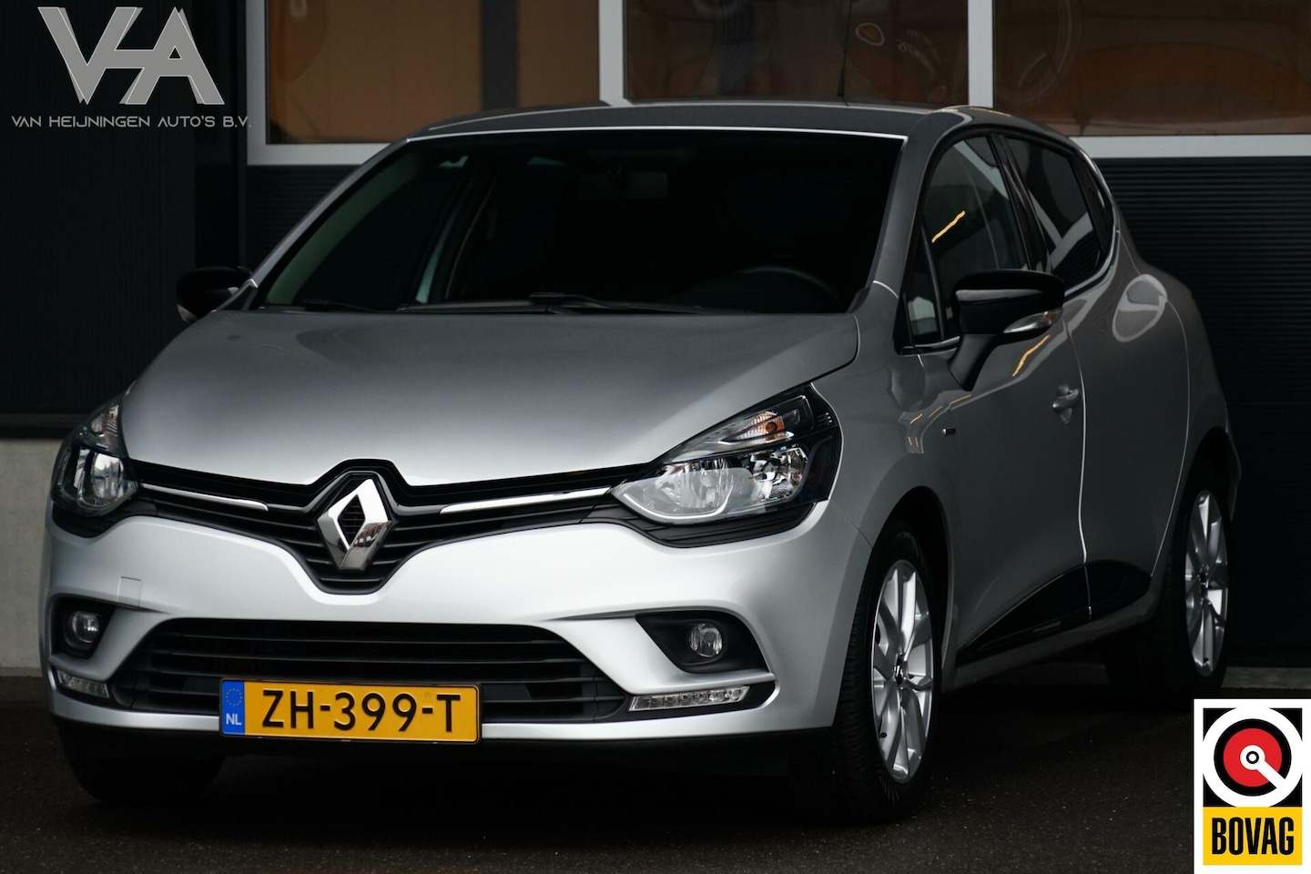 Renault Clio - 0.9 TCe Limited 0.9 TCe Limited, NL, keyless, PDC, cruise, navi - AutoWereld.nl