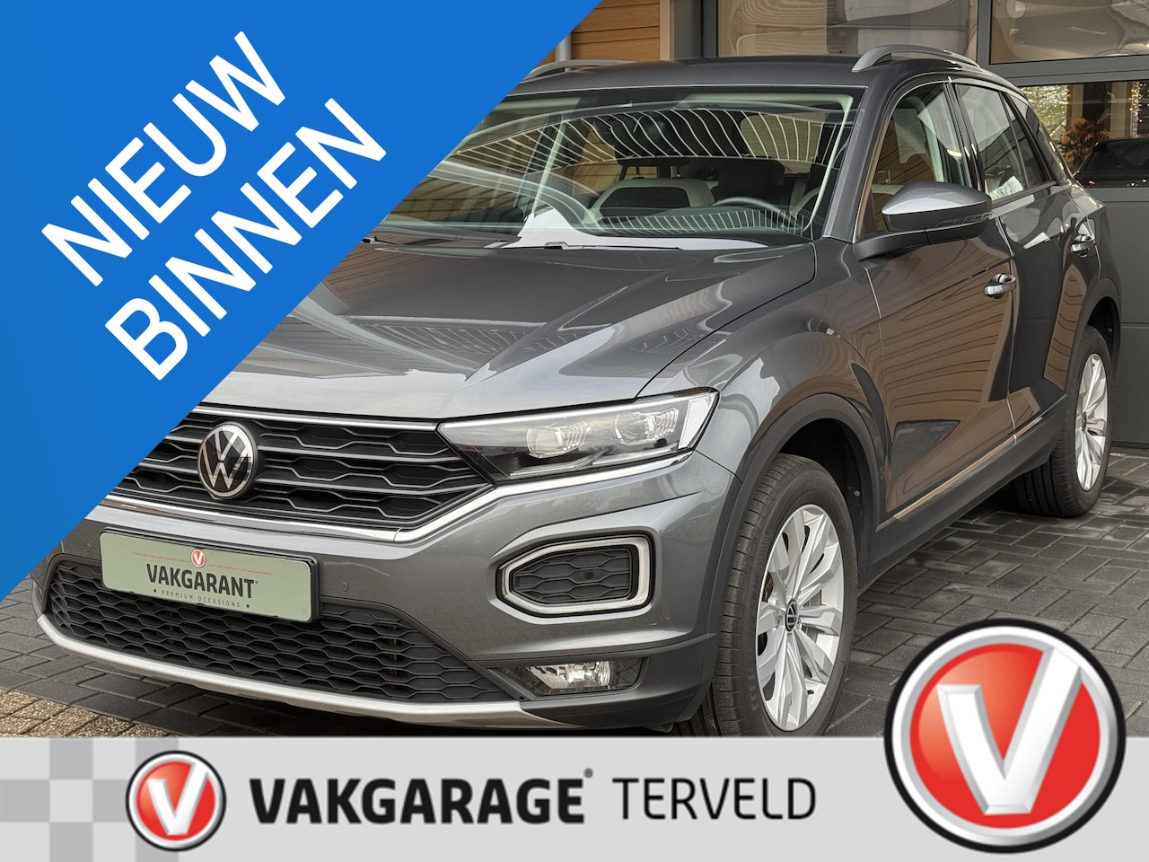 Volkswagen T-Roc - 1.5 TSI Sport 1.5 TSI Sport,Cruise,Virtual,Camera,Carplay - AutoWereld.nl