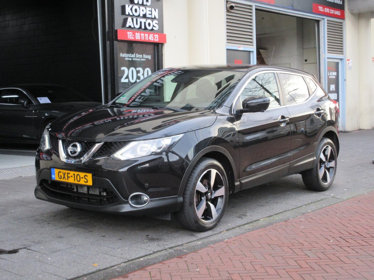 Nissan Qashqai - 1.2 Acenta Automaat Navi Clima Camera PDC - AutoWereld.nl