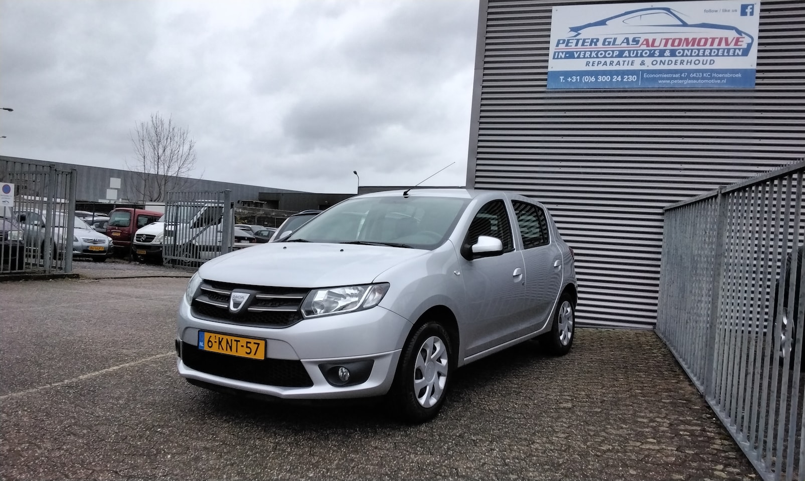 Dacia Sandero - 0.9 TCe Laureate Navi - airco - 125000km - nap - AutoWereld.nl