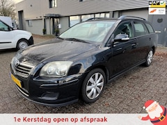 Toyota Avensis Wagon - 1.8 VVTi Terra