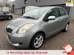 Toyota Yaris - 1.3 VVTi Sol 5-deurs