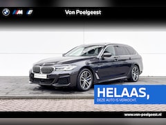 BMW 5-serie Touring - 530e | M-Sport | Driving Assistant Professional | Trekhaak | Head-Up Display | Harman/Kard