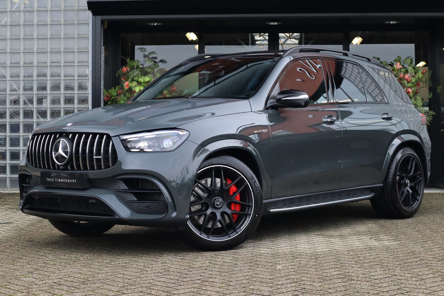 Mercedes-Benz GLE-Klasse - AMG 63 S 4MATIC+ | Manufaktur Siliziumgrijs, Carbon interieur + stuur, Massagestoelen, Led - AutoWereld.nl