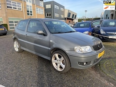 Volkswagen Polo - 1.4-16V Comfortline AUTOMAAT