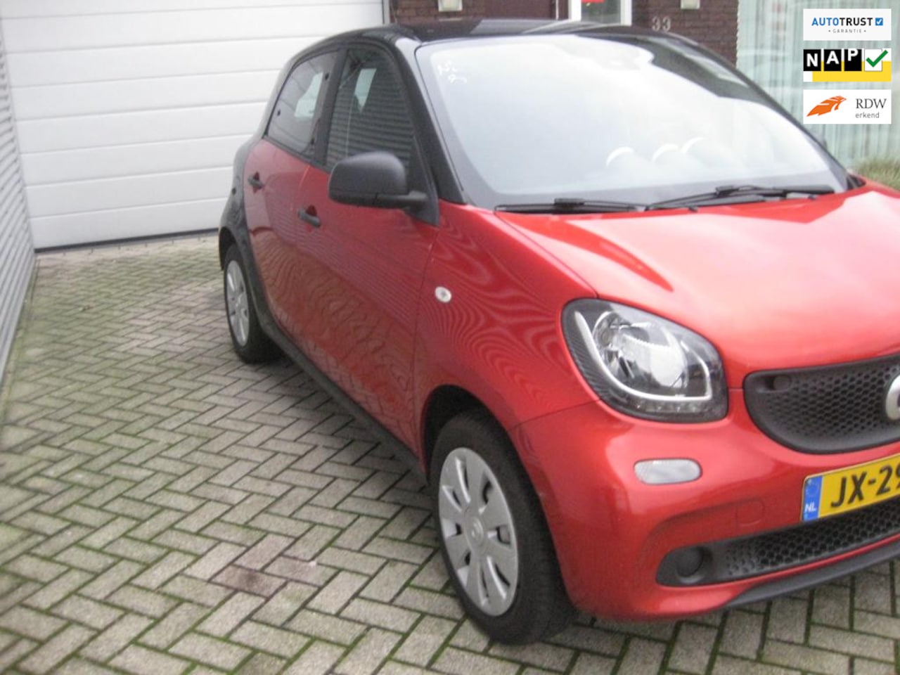 Smart Forfour - 1.0 PuRE HANDELSPRIJS NU 5150€ niewe apk en banden incl btw - AutoWereld.nl