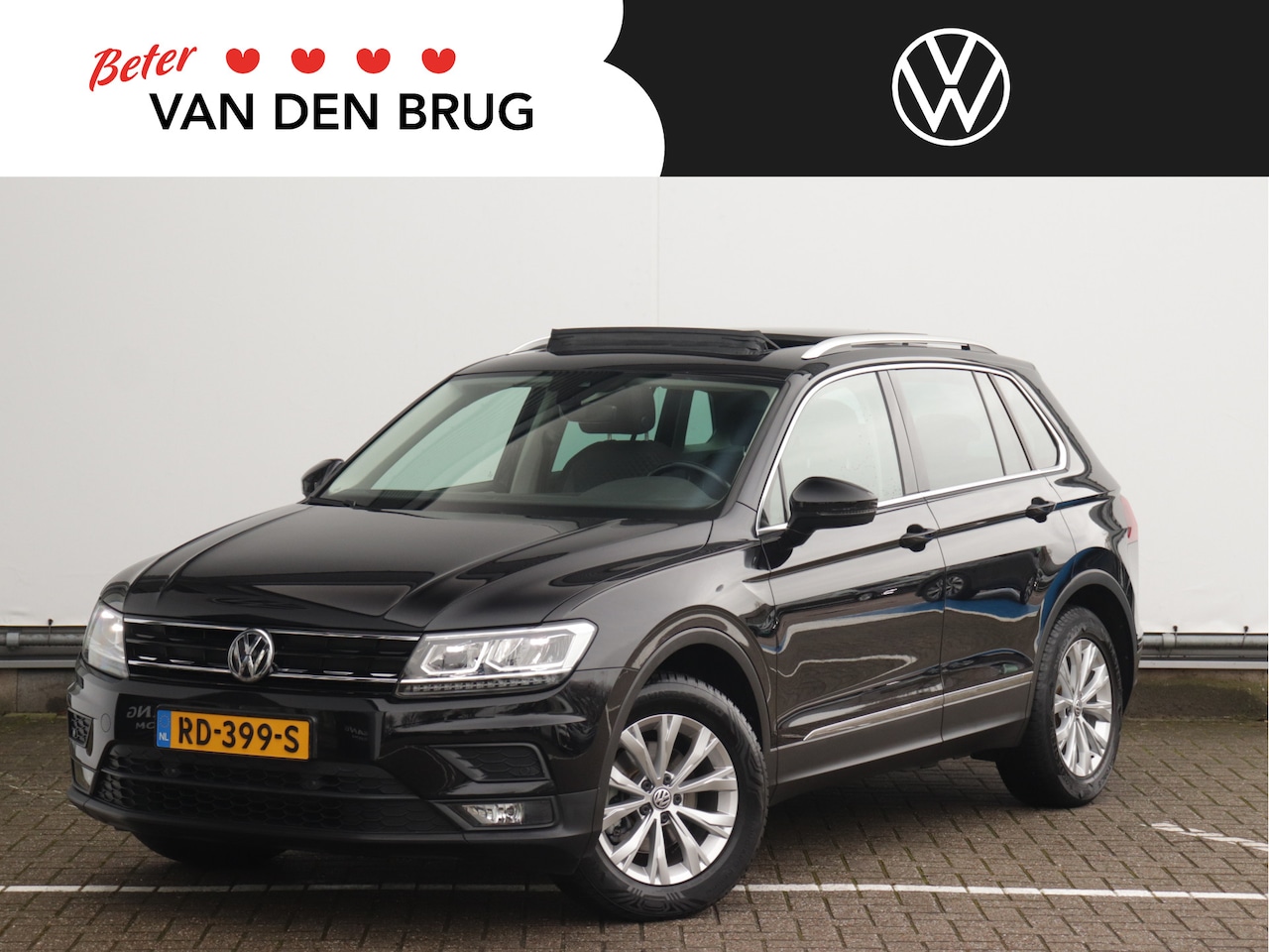 Volkswagen Tiguan - 1.4 TSI 125pk Comfortline Business | Panoramadak | Wegklapbare Trekhaak | Climate Control - AutoWereld.nl