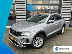 Volkswagen T-Roc - Life Business 1.5 TSI 150 pk DSG | Dode hoek assistent | Achteruitrijcamera | PDC V+A | AC