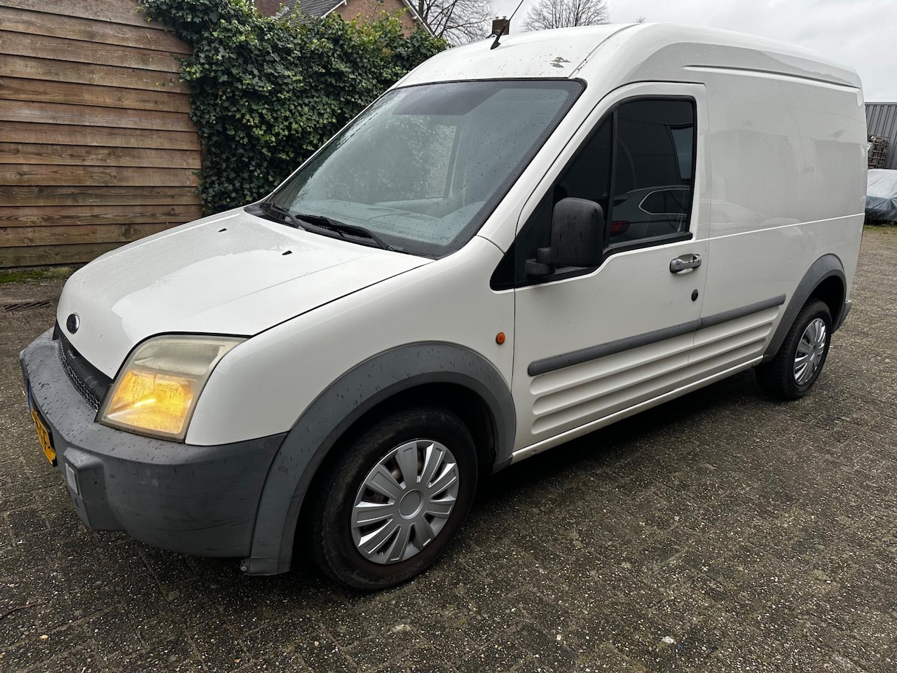 Ford Transit Connect - T220L 1.8 TDdi 2005 apk 7-25 high roof schuifdeur - AutoWereld.nl