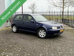 Volkswagen Golf - 1.6-16V FSI | Nw Distributie, Airco, Cruise