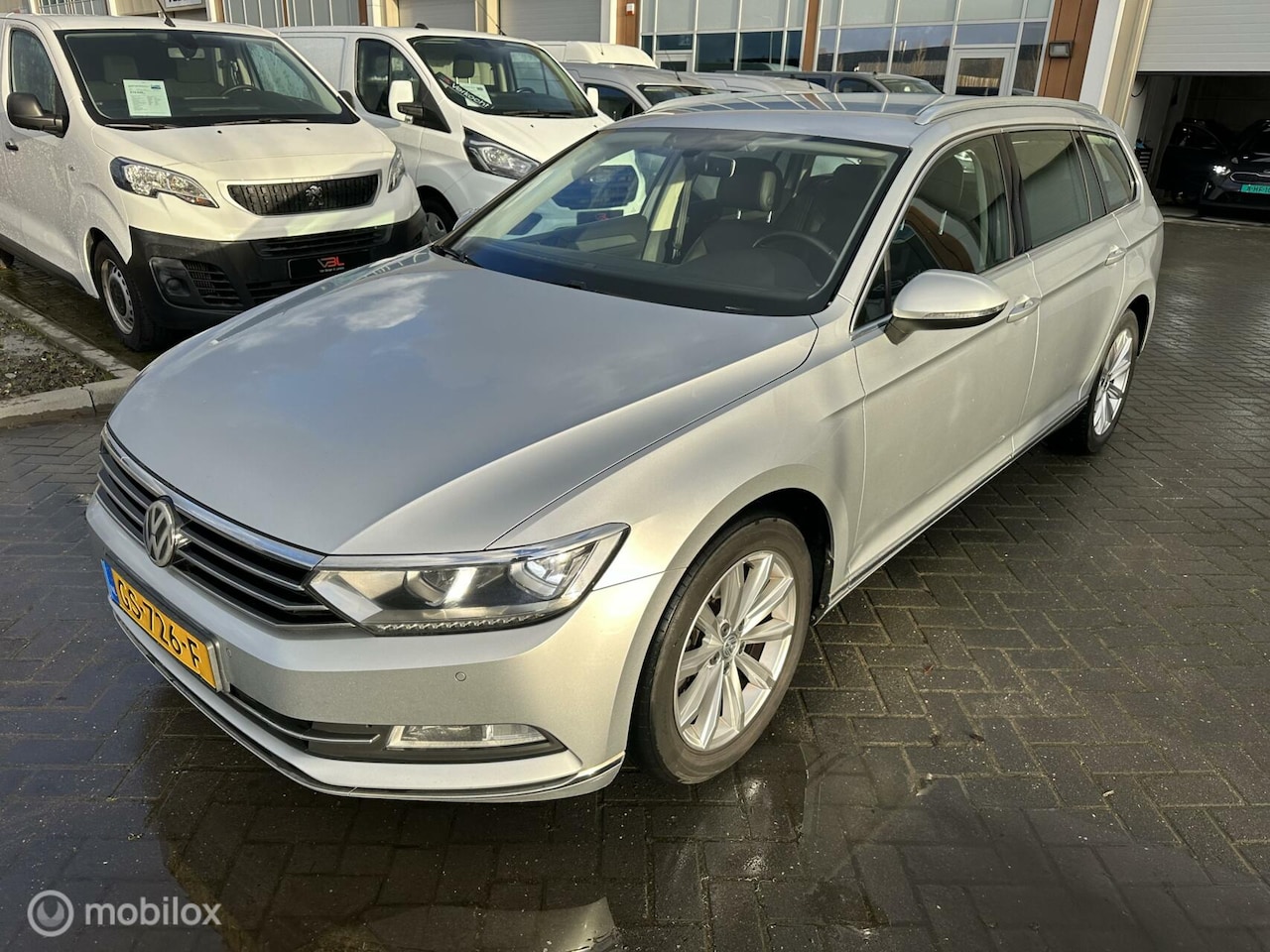 Volkswagen Passat Variant - 1.4 TSI ACT Highline EXPORTPRIJS - AutoWereld.nl