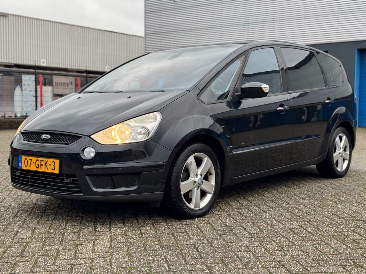 Ford S-Max - 2.0 TDCi Titanium 7-ZITS AUT APK 06-2025 - AutoWereld.nl