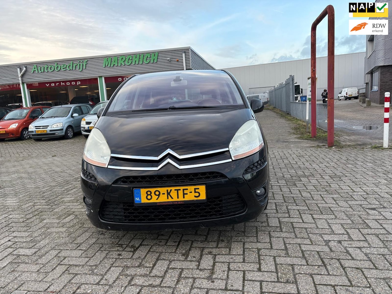 Citroën C4 Picasso - 1.8-16V Business 5p. 1.8-16V Business 5p. - AutoWereld.nl