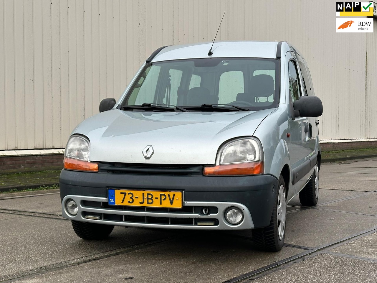 Renault Kangoo - 1.4 Privilège Automaat Airco 2x Schuideur Trkhk - AutoWereld.nl