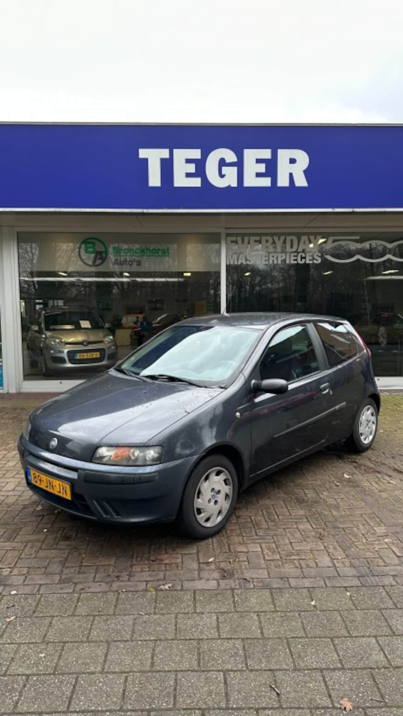 Fiat Punto - 1.2-16V Dynamic 1.2-16V DYNAMIC - AutoWereld.nl