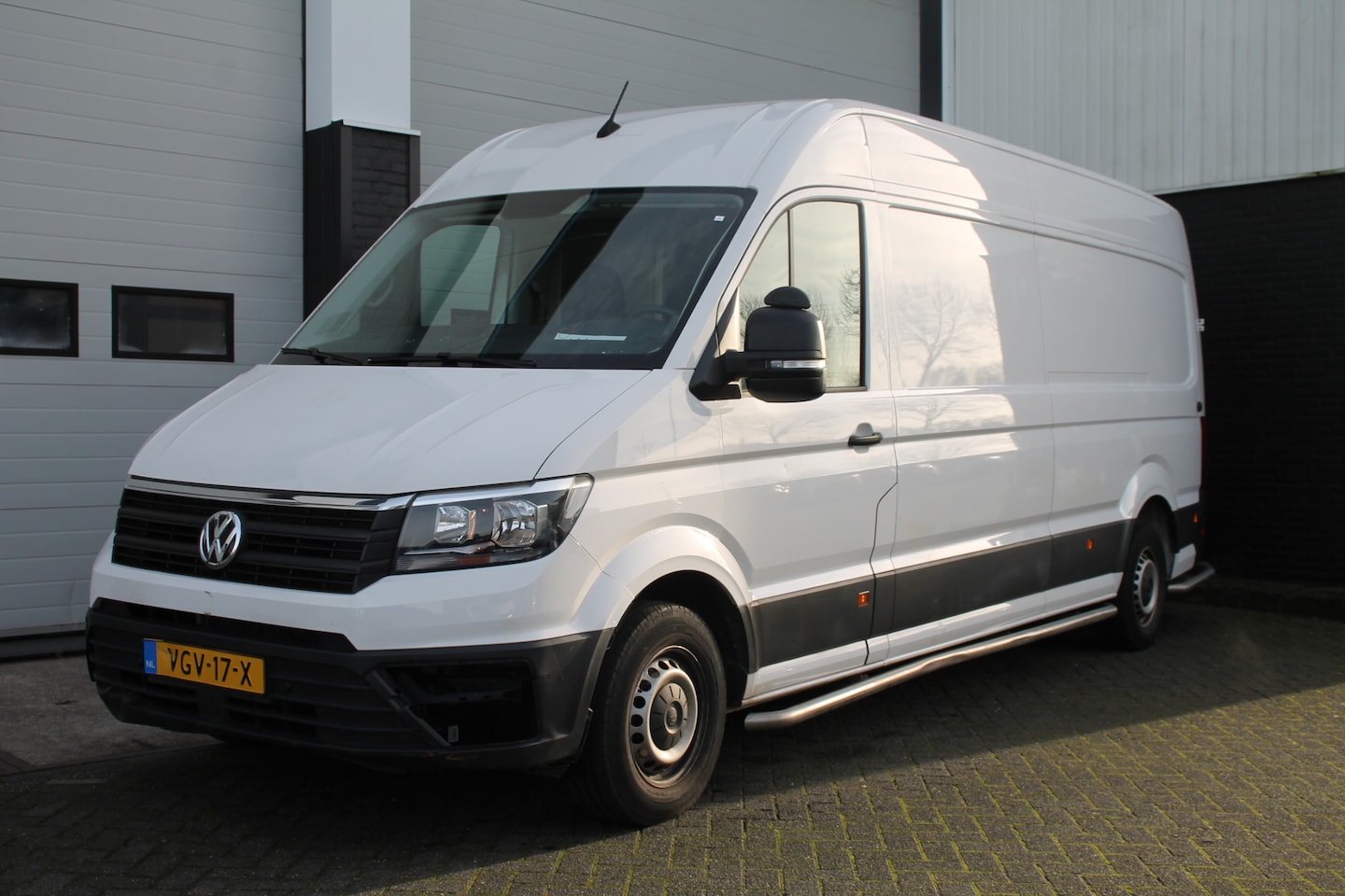 Volkswagen Crafter - 2.0 TDI L4H3 - EURO 6 - Airco - Cruise - PDC - € 18.900,- Excl. - AutoWereld.nl