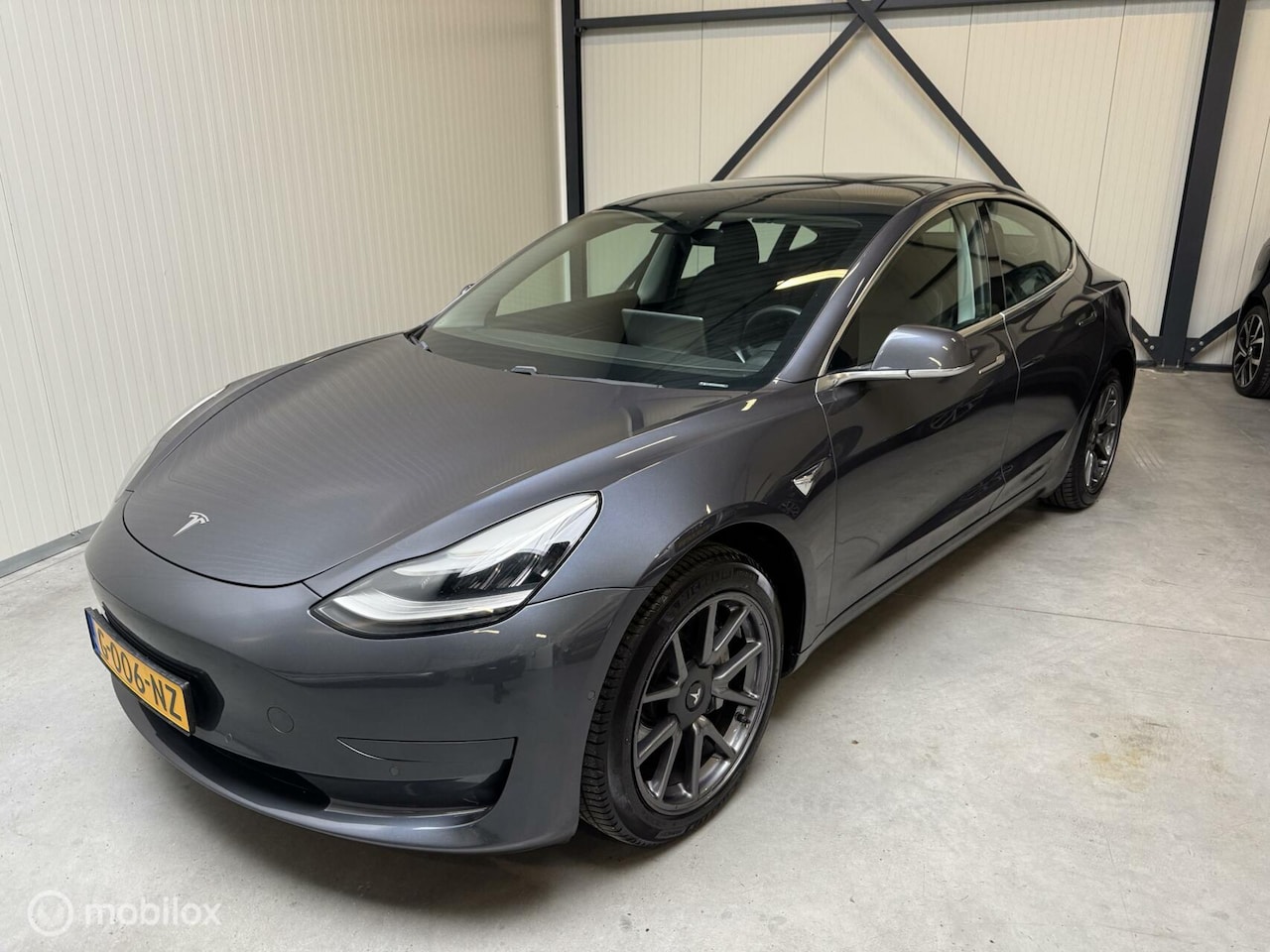 Tesla Model 3 - Standard RWD Plus 60 kWh - AutoWereld.nl