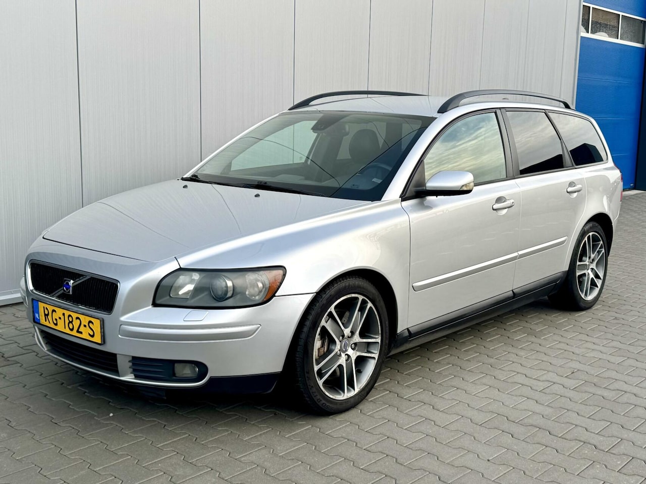 Volvo V50 - 2.5 T5 Summum 2.5 T5 Summum - AutoWereld.nl