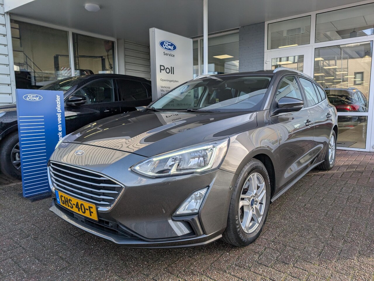 Ford Focus Wagon - 125pk EcoBoost Trend Edition Navi Camera Parking pack Wagon Dealeronderhouden - AutoWereld.nl