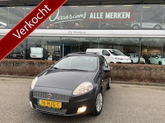 Fiat Grande Punto - 1.4 Edizione Lusso Automaat - Trekhaak - licht metalen velgen - panorama schijf/kantel dak