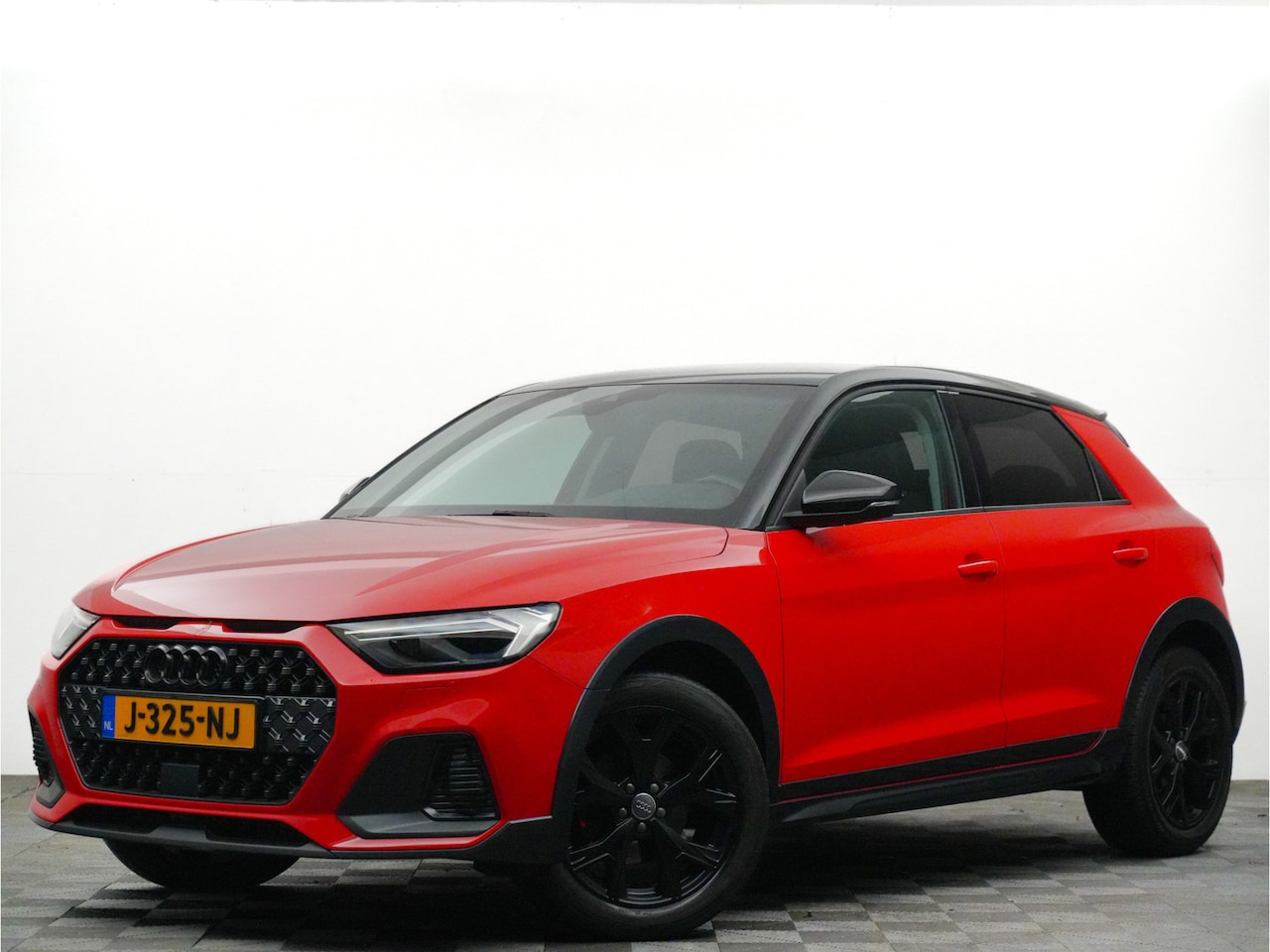 Audi A1 citycarver - 30 TFSI Aut7 S-Line (carplay,xenon,LED,navigatie,virtual cockpit) - AutoWereld.nl