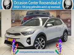 Kia Stonic - 1.0 T-GDi DynamicLine ECC Navigatie Apple Car Play Cruise Control LED Rijklaarprijs