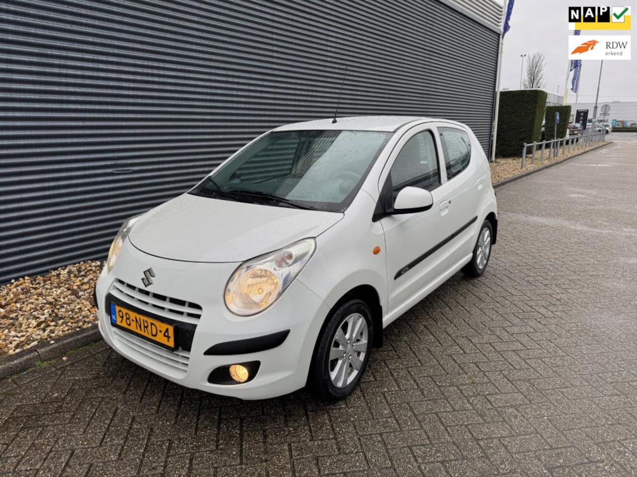 Suzuki Alto - 1.0 Exclusive * LM Velgen * Dealer OH * APK 11-2025 * - AutoWereld.nl