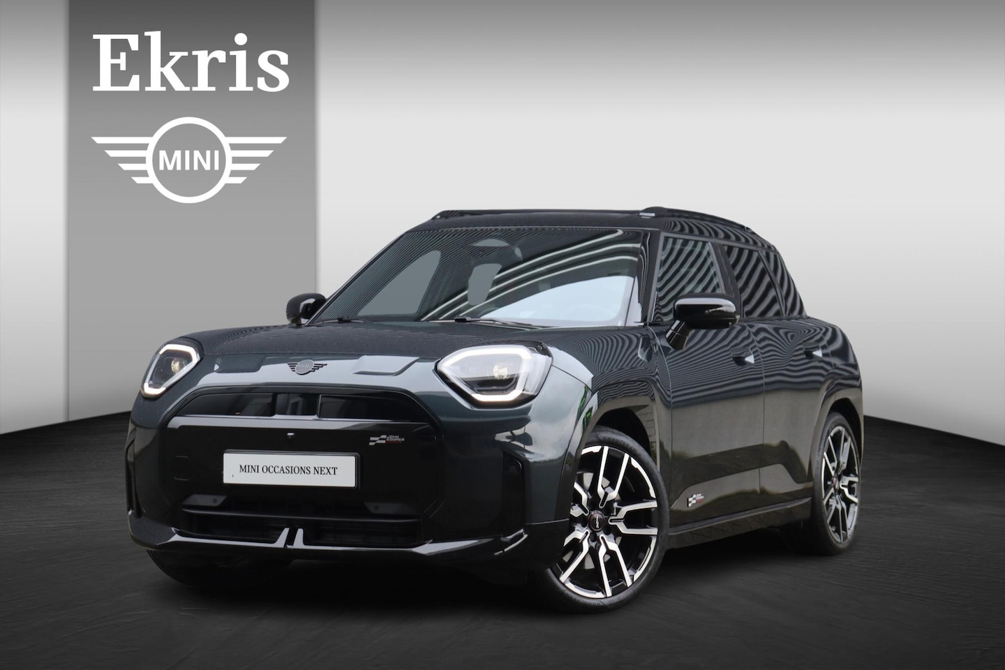 MINI Aceman - SE | John Cooper Works Uitvoering | Pakket XL + Panodak + Driving Assistant Plus + Parking - AutoWereld.nl