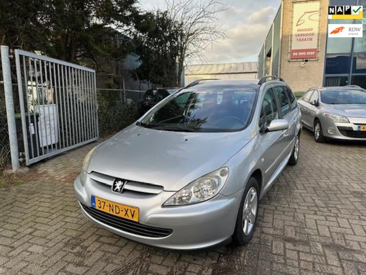 Peugeot 307 SW - 2.0-16V Pack 2.0 16V Pack, Apk 12/2025, Airco, Cruise Control - AutoWereld.nl