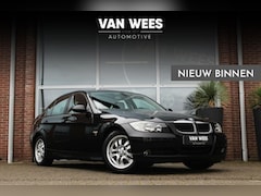 BMW 3-serie - 318d E90 Sedan Executive | Trekhaak | Cruise-control |Navi | NL auto | NAP | 16 inch | Cli