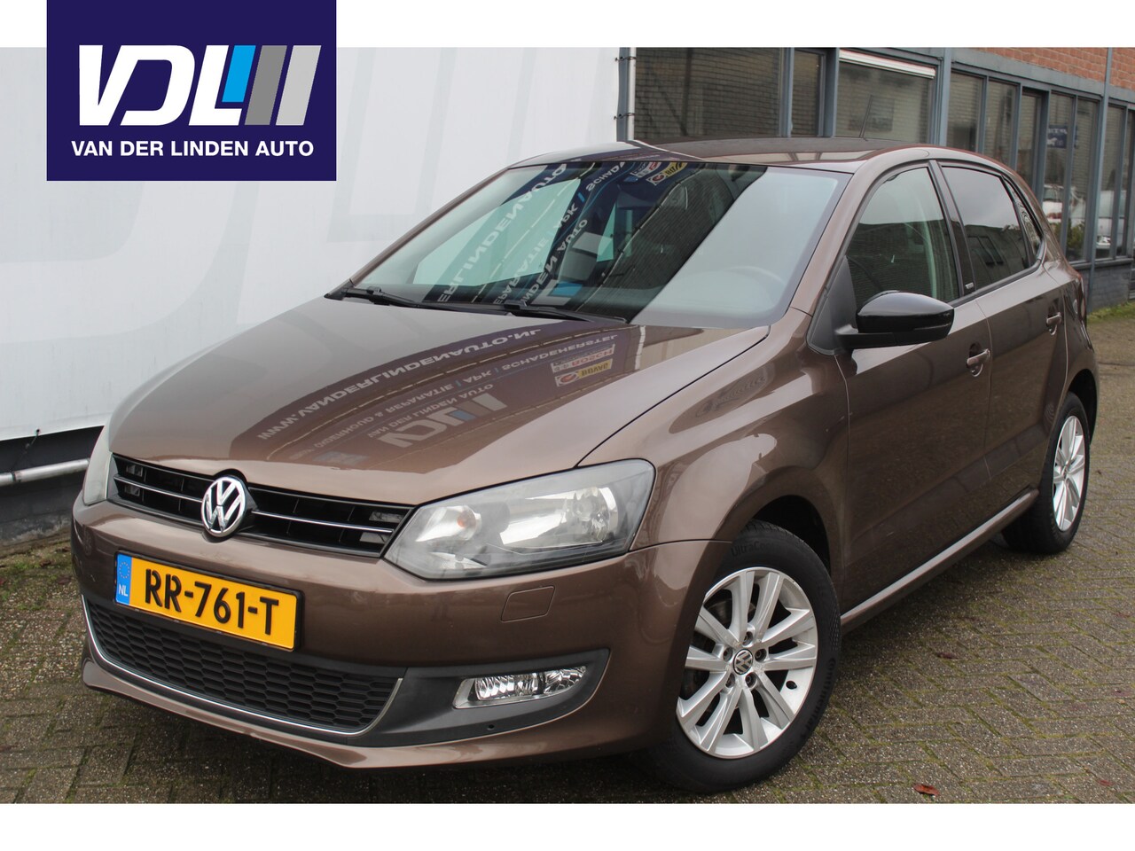 Volkswagen Polo - 1.2-12V BlueMotion Comfortline Stoelverwarming l start/stop systeem l Lm-velgen l Airco - AutoWereld.nl