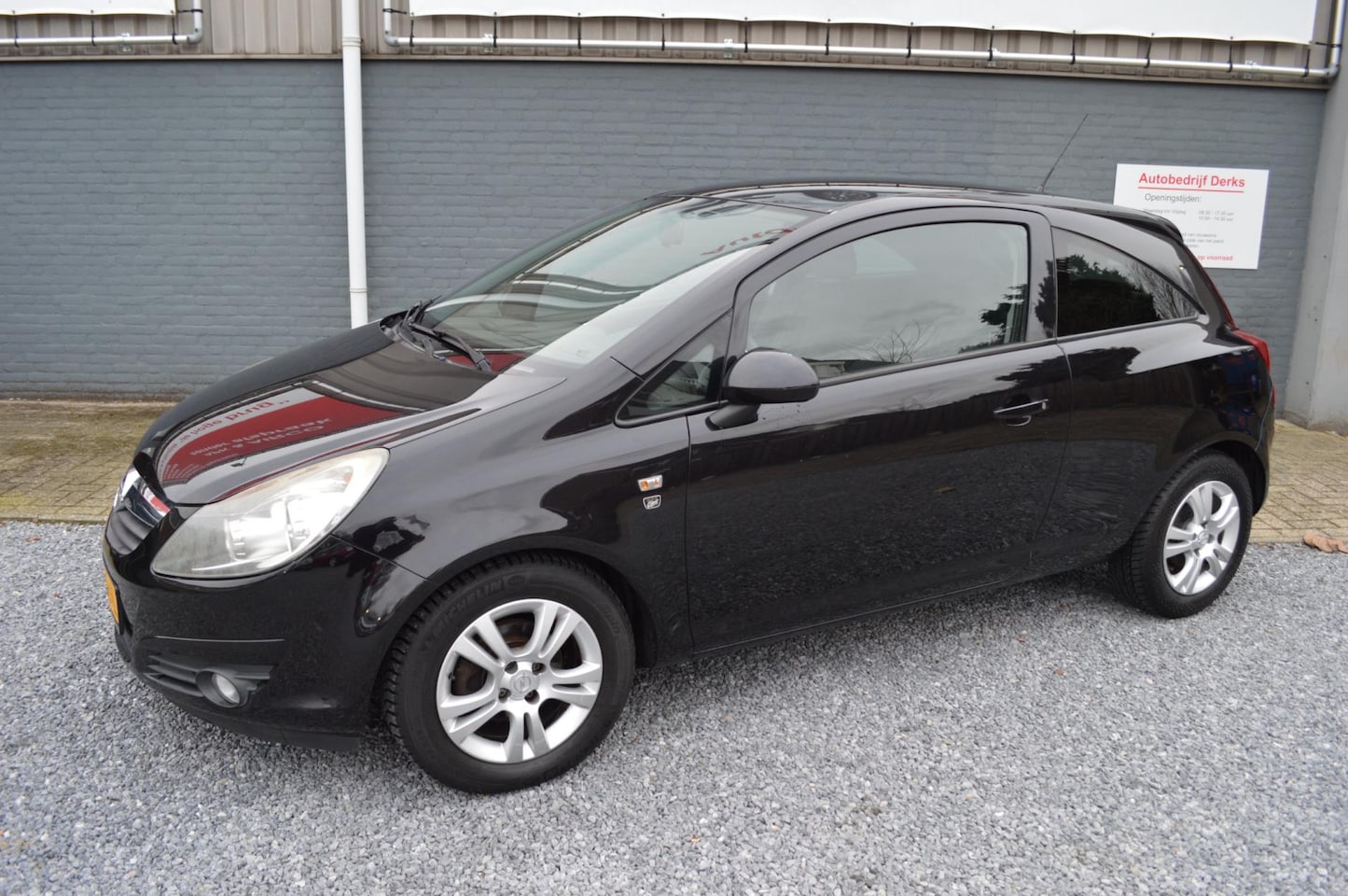 Opel Corsa - 1.4-16V 2010 Airco Stoelverwarming Stuurbekrachtiging APK - AutoWereld.nl