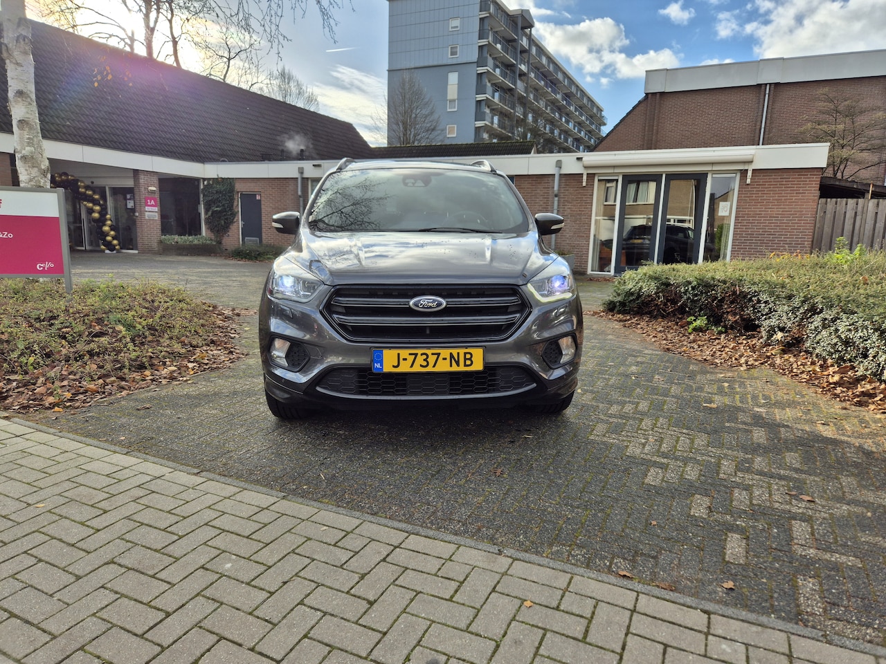 Ford Kuga - 1.5 EcoBoost ST-Line AWD 182pk - AutoWereld.nl