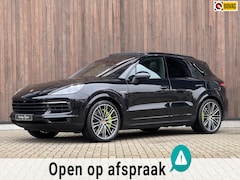 Porsche Cayenne - 3.0 E-Hybrid / Stuurverwarming / Trekhaak /