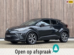 Toyota C-HR - 1.8 Hybrid Executive / Winterpack / Dealer OH /