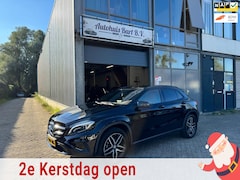 Mercedes-Benz GLA-Klasse - 200 Prestige Night Pakket Panoramadak Leder APK NAP Rapport