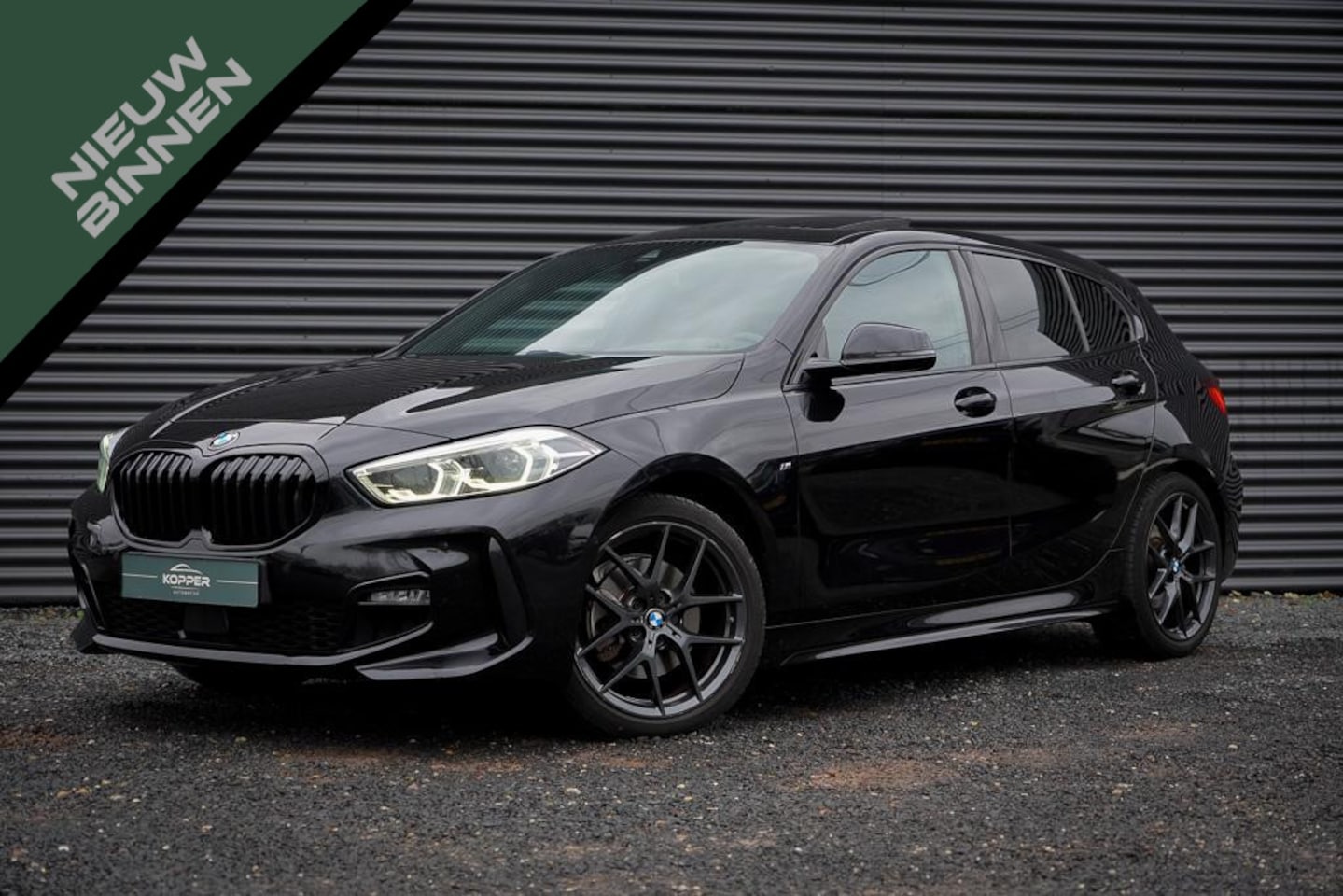 BMW 1-serie - 118i High Executive Edition M-Sport / Pano / NL Auto / Incl BTW - AutoWereld.nl