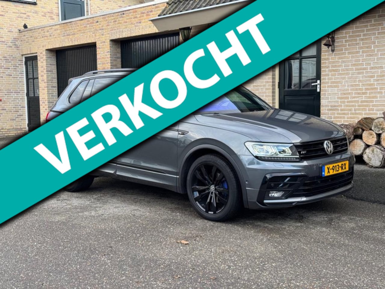 Volkswagen Tiguan - 1.5 TSI ACT 3X R-LINE|PANO |VIRTUAL |NAVI - AutoWereld.nl