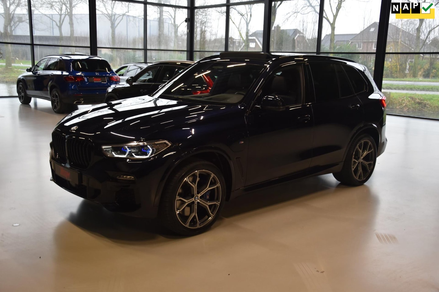 BMW X5 - XDrive45e M-Sport High Executive PANODAK/TREKHAAK/HARMANKARDON/LASER/360CAMERA/21INCH - AutoWereld.nl