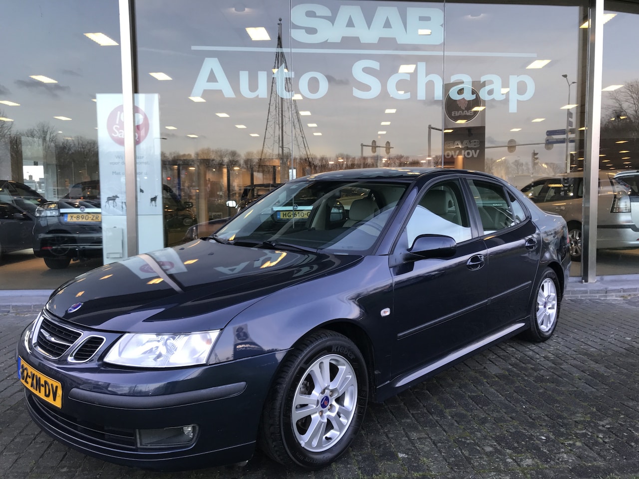 Saab 9-3 - Sedan 1.8t Business Automaat | Rijklaar incl garantie | 1e eigenaar Dealer onderhouden - AutoWereld.nl