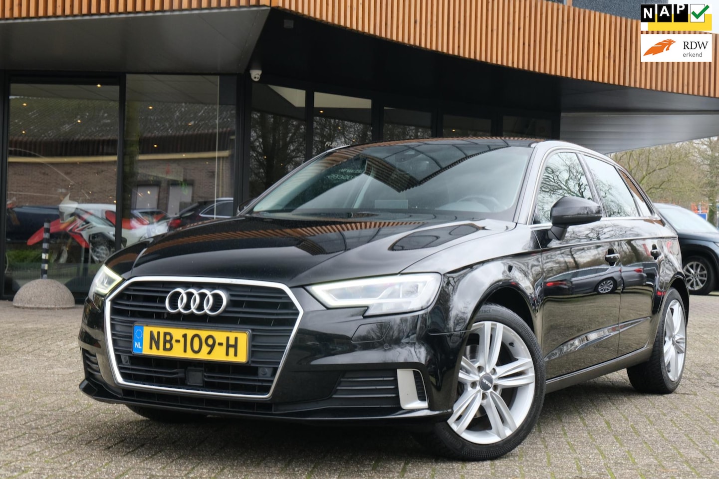 Audi A3 Sportback - 1.0 TFSI Sport Lease Edition/Adaptieve Cruise Control/Lane Assist/PDC/Navi/ - AutoWereld.nl