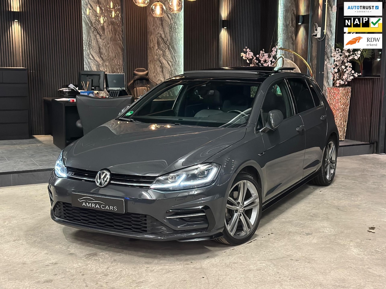 Volkswagen Golf - 2.0 TDI 3X R-Line|PANO|VIRTUAL|BOMVOL! - AutoWereld.nl