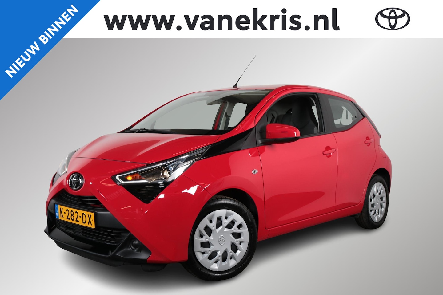 Toyota Aygo - 1.0 VVT-i x-play 1.0 VVT-i x-play, Carplay, Android-auto, Airco , 1e eigenaar, NL auto - AutoWereld.nl