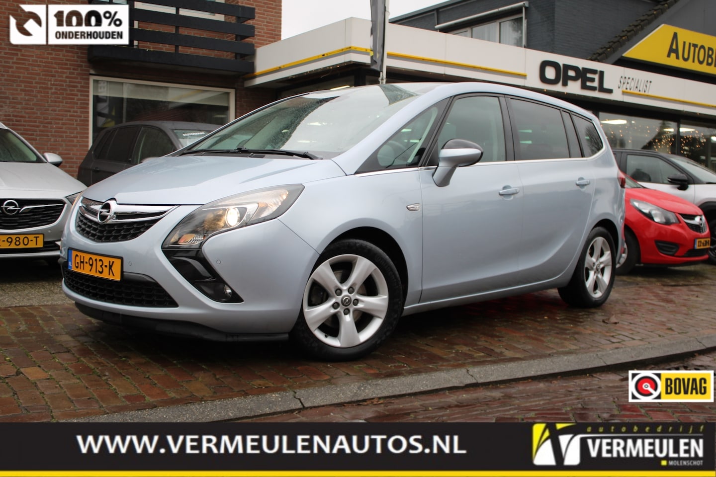 Opel Zafira Tourer - 1.4 Turbo 140PK Cosmo + 17"/ Navi/ Clima/ Camera/ Panorama/ 7-persoons - AutoWereld.nl