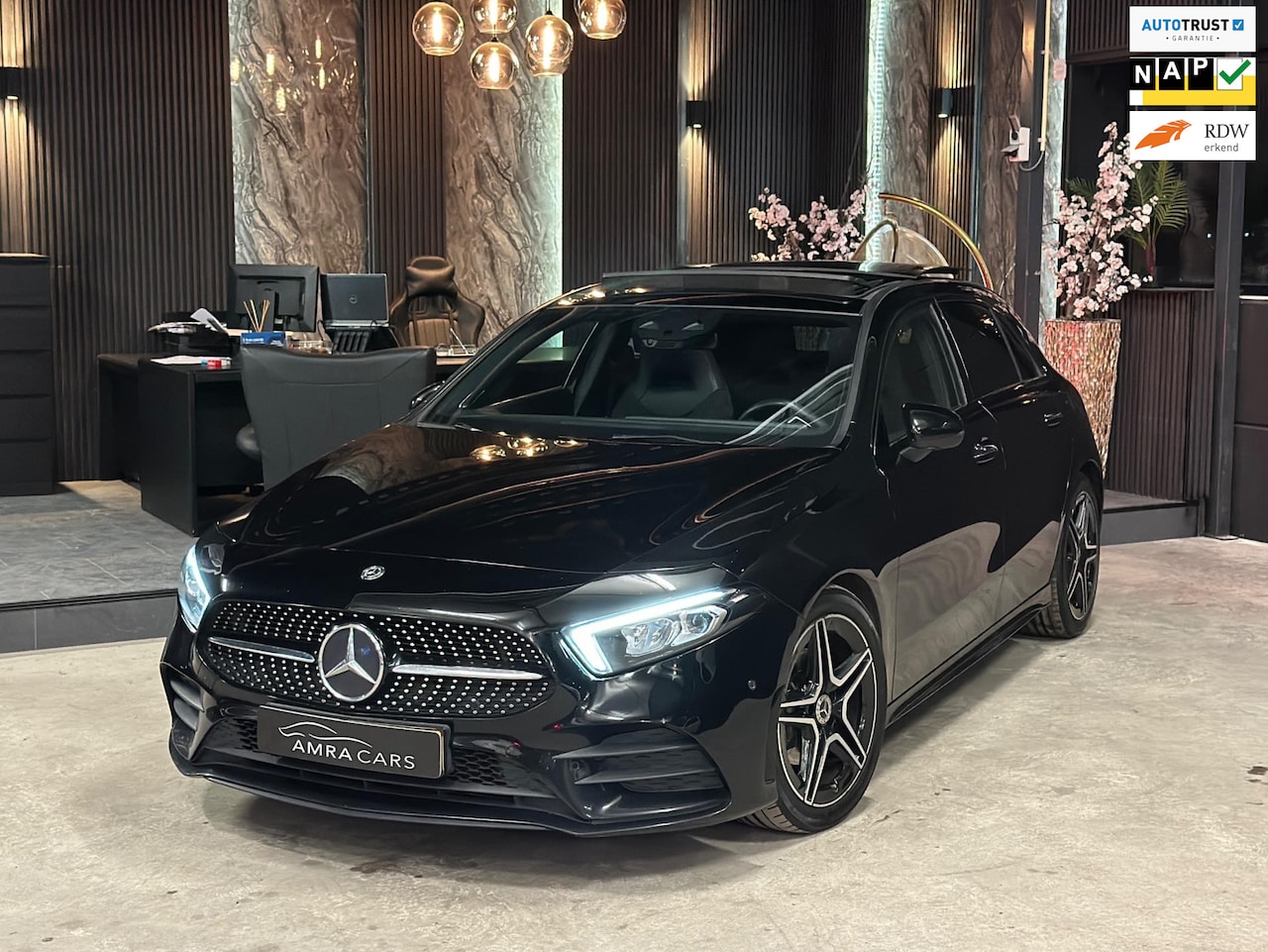 Mercedes-Benz A-klasse - 200 AMG|PANO|SFEER|BOMVOL! - AutoWereld.nl