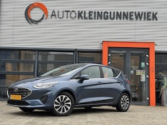 Ford Fiesta - 1.0 EcoBoost Hybrid Titanium / NL Auto / Stoel & Stuurverwarming / Airco /