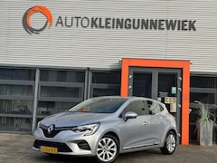 Renault Clio - 1.0 TCe Intens / NL Auto / Navi / Parkeersensoren / Cruise Control / Stuurbediening /