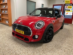 MINI Cooper - 1.5 Automaat | Panoramadak | Navi | All Season | NL auto